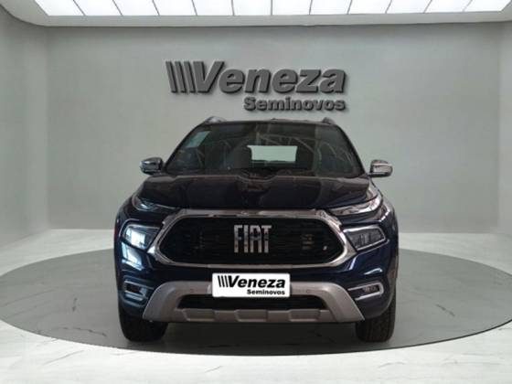 FIAT TORO 2.0 16V TURBO DIESEL RANCH 4WD AT9 FIAT TORO 2.0 16V TURBO DIESEL RANCH 4WD AT9
